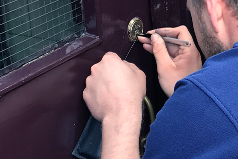 Locksmith Service Technician